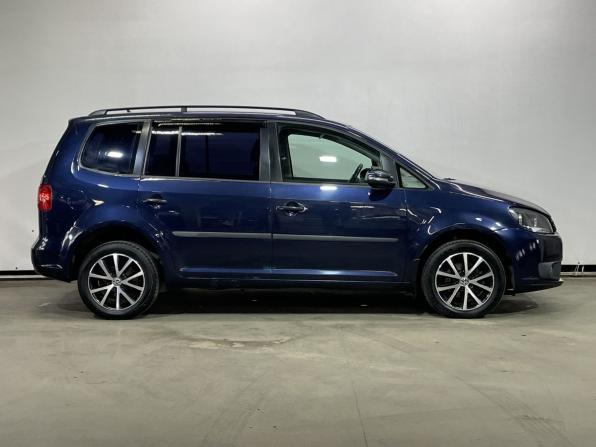 Volkswagen Touran I Рестайлинг 2 с пробегом 2011 года, цена 785 000 рублей, 258048 км, компактвэн, Автокод Объявления