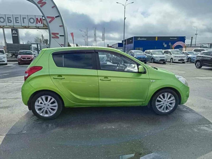 Hyundai i20 I Тюмень  - изображение 8