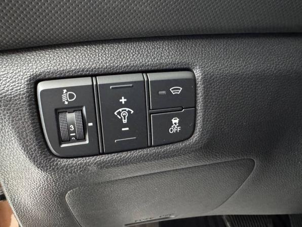 Hyundai Creta I с пробегом 2016 года, цена 1 295 000 рублей, 226477 км, внедорожник, Автокод Объявления