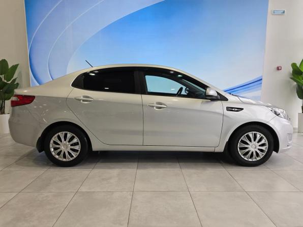 Kia Rio III с пробегом 2014 года, цена 949 000 рублей, 180000 км, седан, Автокод Объявления