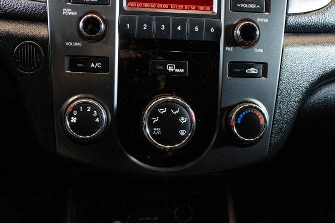 Kia Cerato II с пробегом 2012 года, цена 1 000 000 рублей, 127385 км, седан, Автокод Объявления