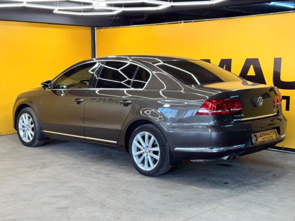 Volkswagen Passat B7 с пробегом 2011 года, цена 999 000 рублей, 203420 км, седан, Автокод Объявления