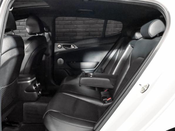 Kia Stinger I с пробегом 2018 года, цена 2 580 000 рублей, 139576 км, лифтбек, Автокод Объявления