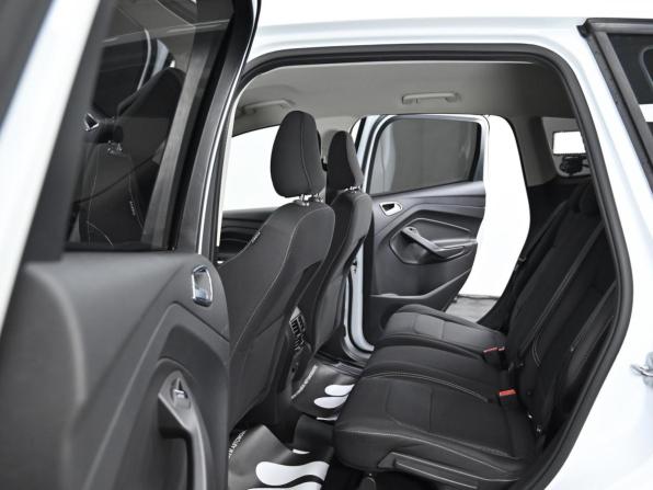 Ford Kuga II Рестайлинг с пробегом 2017 года, цена 1 049 000 рублей, 197000 км, внедорожник, Автокод Объявления