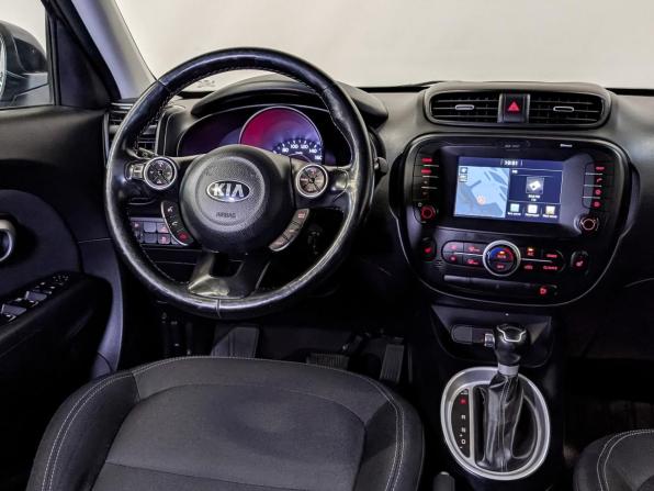 Kia Soul II Рестайлинг с пробегом 2018 года, цена 1 665 000 рублей, 81746 км, хэтчбек, Автокод Объявления