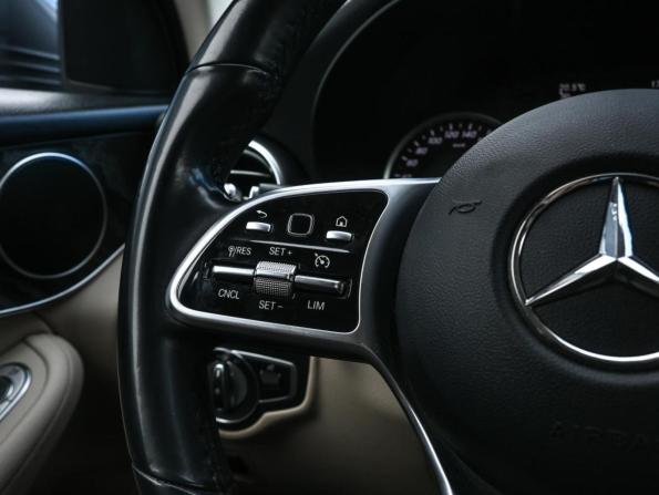 Mercedes-Benz GLC I (X253) Рестайлинг с пробегом 2020 года, цена 4 134 000 рублей, 84283 км, внедорожник, Автокод Объявления