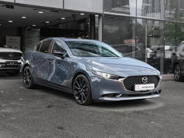 Mazda 3 IV (BP) с пробегом 2022 года, цена 2 470 000 рублей, 60282 км, седан, Автокод Объявления