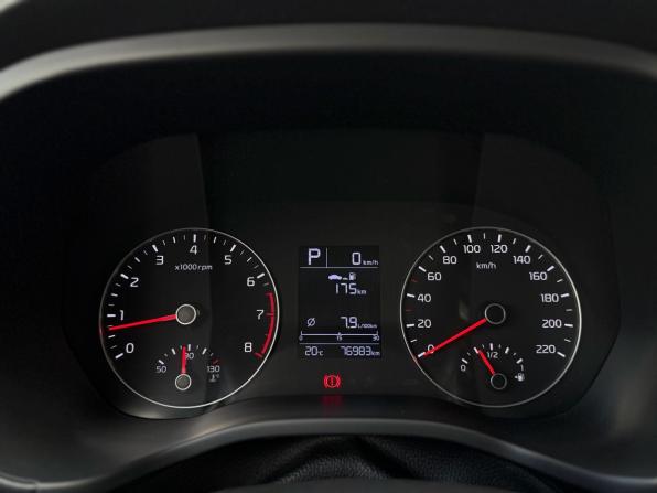 Kia Rio IV Рестайлинг с пробегом 2020 года, цена 1 649 000 рублей, 76983 км, седан, Автокод Объявления