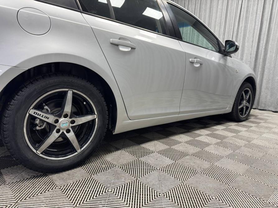 Chevrolet Cruze I Стерлитамак  - изображение 15