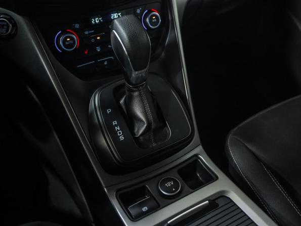 Ford Kuga II Рестайлинг с пробегом 2017 года, цена 1 899 000 рублей, 89514 км, внедорожник, Автокод Объявления