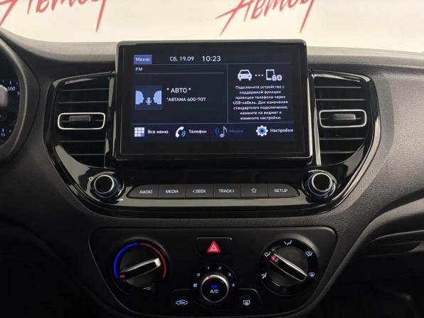 Hyundai Solaris II Рестайлинг с пробегом 2021 года, цена 1 250 000 рублей, 114569 км, седан, Автокод Объявления