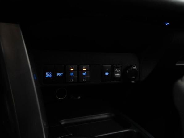 Toyota RAV4 IV (XA40) Рестайлинг с пробегом 2019 года, цена 3 097 444 рубля, 126285 км, внедорожник, Автокод Объявления