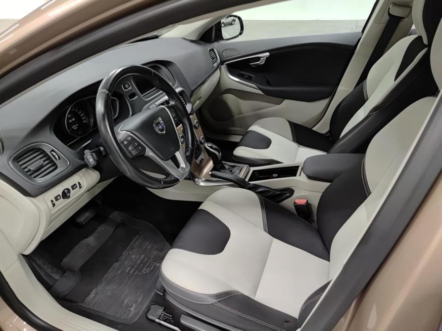 Volvo V40 Cross Country I Казань  - изображение 20