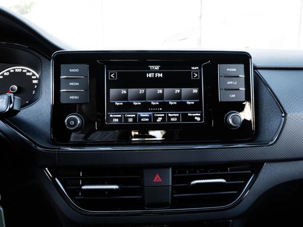 Volkswagen Polo VI с пробегом 2022 года, цена 2 205 000 рублей, 506 км, лифтбек, Автокод Объявления