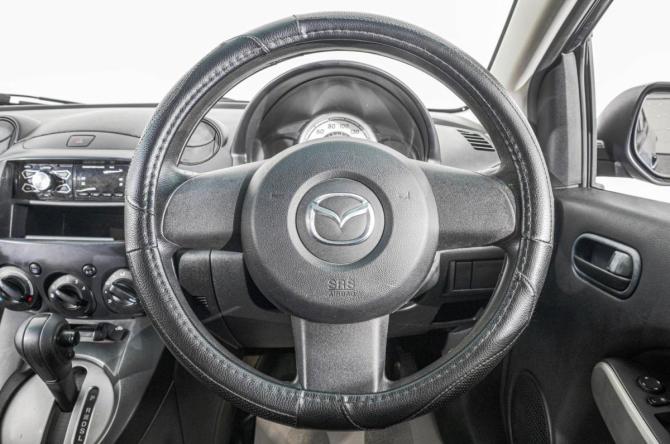 Mazda Demio III (DE) с пробегом 2007 года, цена 599 000 рублей, 208000 км, хэтчбек, Автокод Объявления