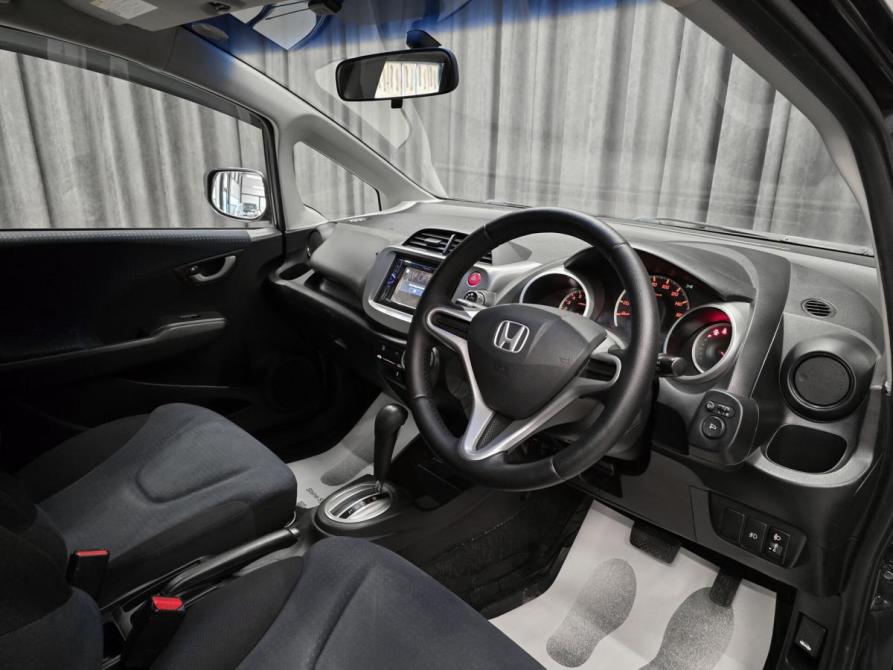 Honda Fit II Красноярск  - изображение 11