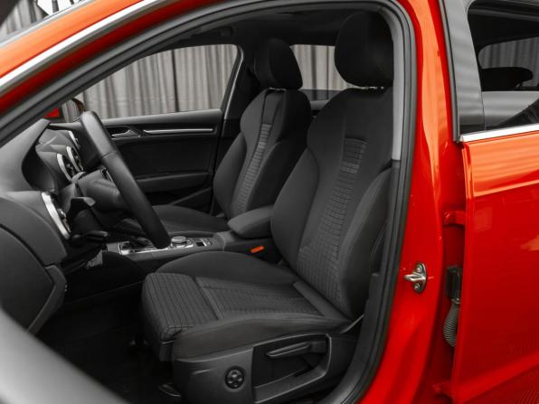 Audi A3 III (8V) Рестайлинг с пробегом 2019 года, цена 2 780 000 рублей, 74712 км, хэтчбек, Автокод Объявления