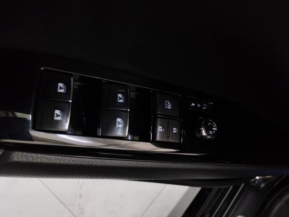 Toyota Camry VIII (XV70) с пробегом 2018 года, цена 2 670 000 рублей, 154835 км, седан, Автокод Объявления