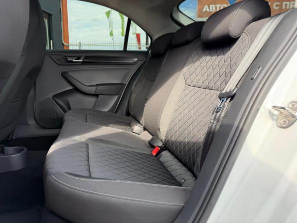 Skoda Rapid II с пробегом 2020 года, цена 1 320 000 рублей, 183229 км, лифтбек, Автокод Объявления