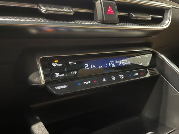 Kia K5 III с пробегом 2021 года, цена 2 440 000 рублей, 120000 км, седан, Автокод Объявления