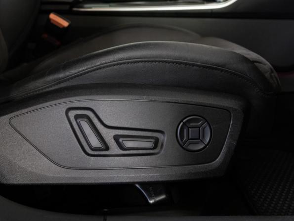 Audi A6 V (C8) с пробегом 2018 года, цена 3 849 000 рублей, 117537 км, седан, Автокод Объявления