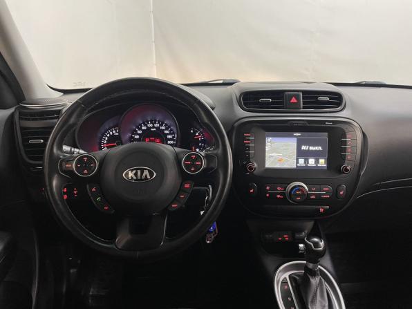 Kia Soul II Рестайлинг с пробегом 2018 года, цена 1 679 000 рублей, 40198 км, хэтчбек, Автокод Объявления