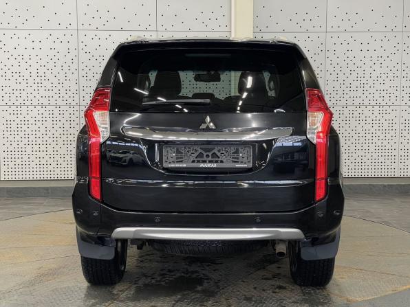 Mitsubishi Pajero Sport III с пробегом 2017 года, цена 1 899 000 рублей, 185709 км, внедорожник, Автокод Объявления