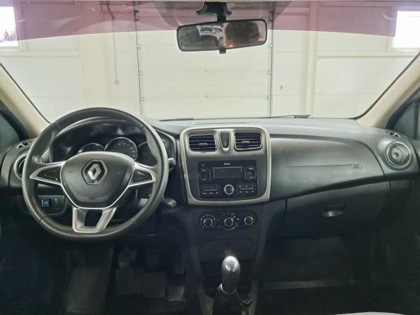Renault Logan II Рестайлинг с пробегом 2020 года, цена 1 095 000 рублей, 131671 км, седан, Автокод Объявления