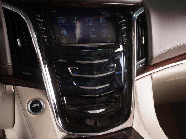 Cadillac Escalade IV с пробегом 2015 года, цена 4 948 000 рублей, 233834 км, внедорожник, Автокод Объявления