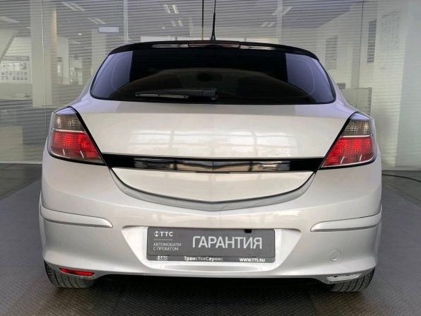Opel Astra H Рестайлинг с пробегом 2010 года, цена 665 000 рублей, 223310 км, хэтчбек, Автокод Объявления