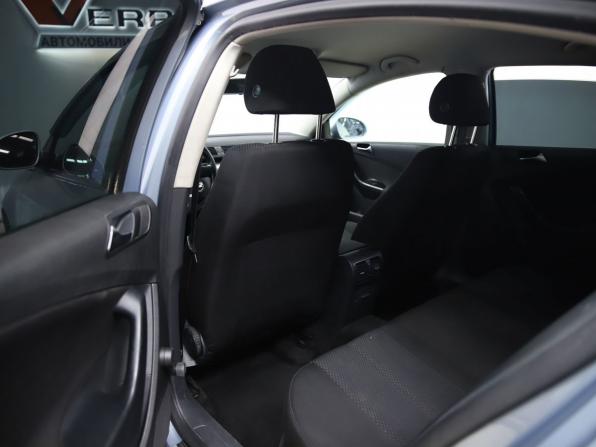 Volkswagen Passat B6 с пробегом 2010 года, цена 690 000 рублей, 177493 км, седан, Автокод Объявления