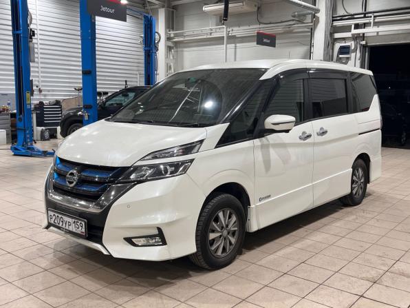 Nissan Serena V (C27) с пробегом 2018 года, цена 1 890 000 рублей, 141159 км, минивэн, Автокод Объявления