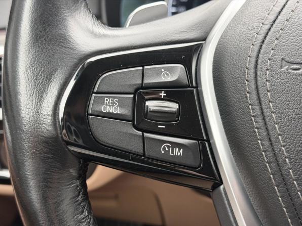 BMW 5 серии VII (G30/G31/G38) с пробегом 2018 года, цена 3 499 000 рублей, 140000 км, седан, Автокод Объявления