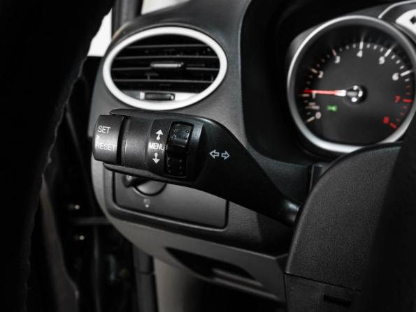Ford Focus II Рестайлинг с пробегом 2010 года, цена 630 000 рублей, 206669 км, хэтчбек, Автокод Объявления