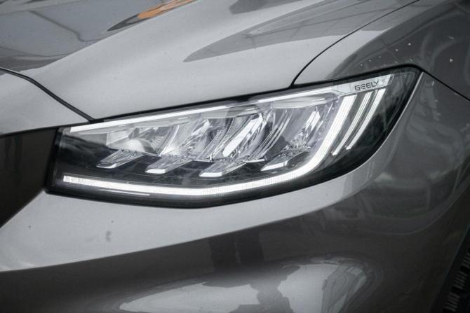 Geely Atlas Pro с пробегом 2023 года, цена 1 965 000 рублей, 72000 км, внедорожник, Автокод Объявления