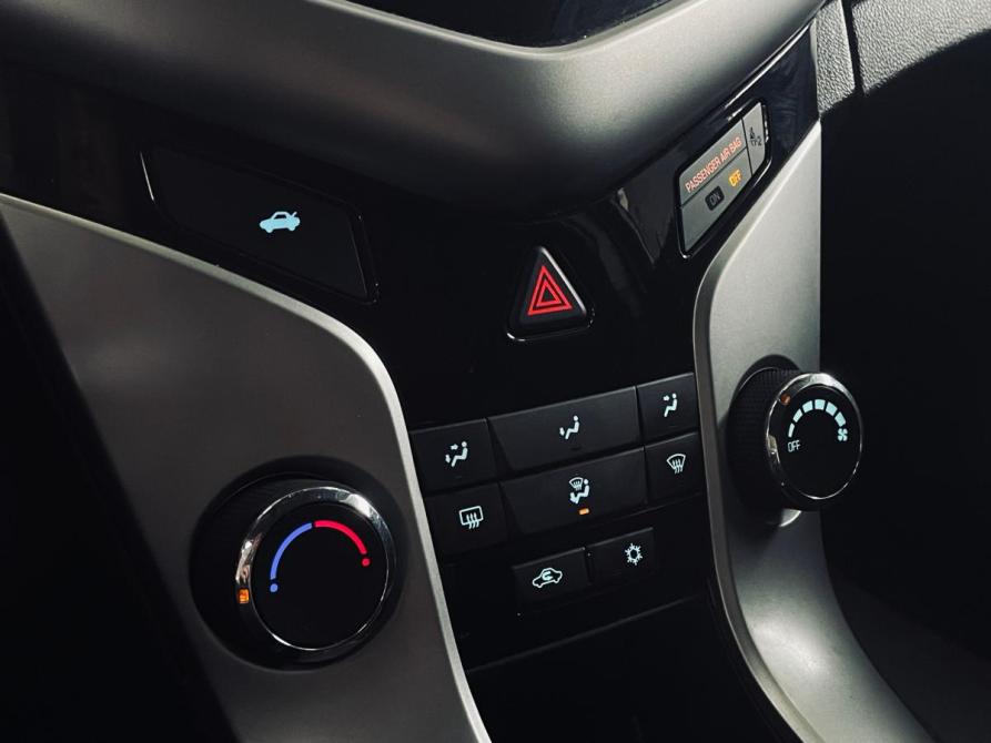 Chevrolet Cruze I Рестайлинг Оренбург  - изображение 17