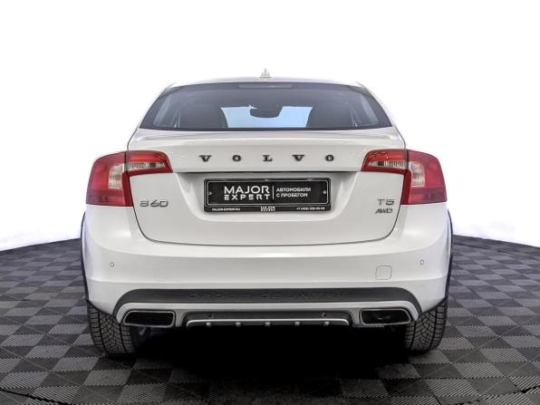 Volvo S60 Cross Country с пробегом 2018 года, цена 2 480 000 рублей, 138585 км, седан, Автокод Объявления