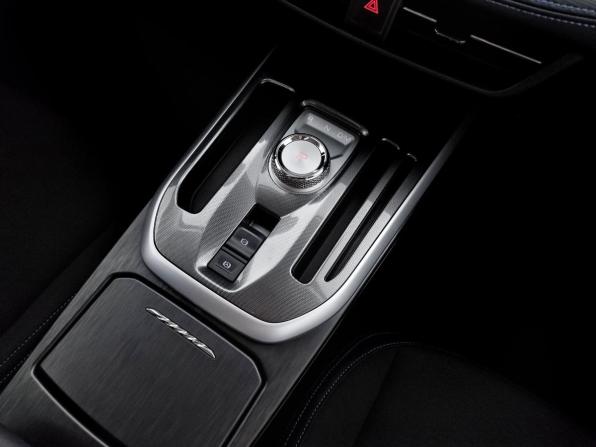 Haval Jolion I Рестайлинг с пробегом 2025 года, цена 2 259 000 рублей, 13 км, внедорожник, Автокод Объявления