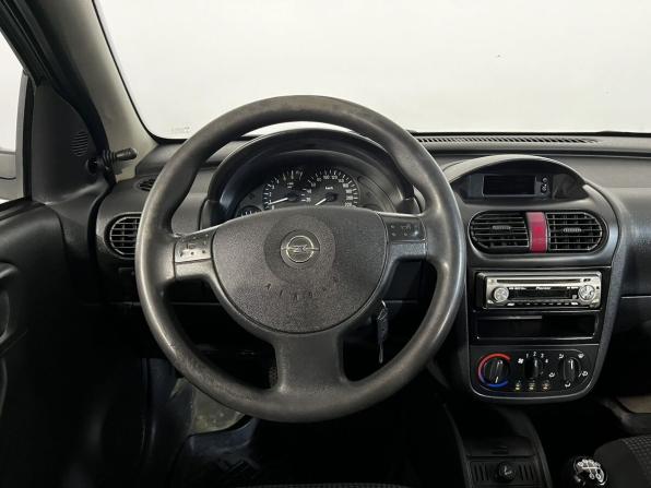 Opel Corsa C Рестайлинг с пробегом 2004 года, цена 179 999 рублей, 195800 км, хэтчбек, Автокод Объявления