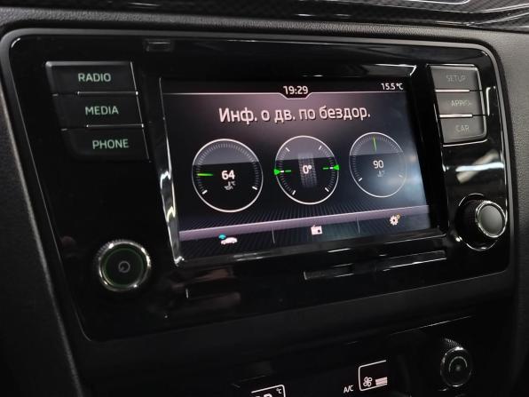 Skoda Rapid I Рестайлинг с пробегом 2019 года, цена 1 350 000 рублей, 57000 км, лифтбек, Автокод Объявления