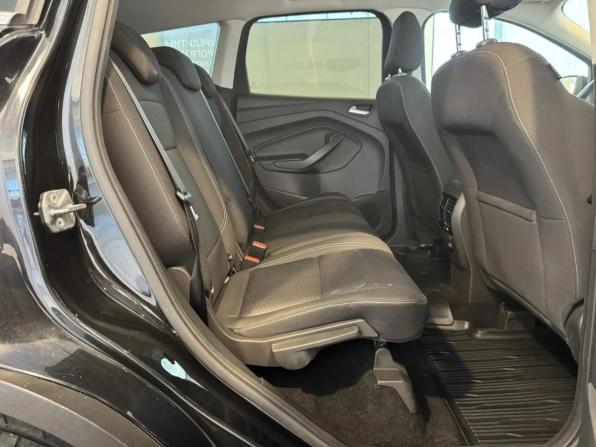 Ford Kuga II Рестайлинг с пробегом 2018 года, цена 1 560 000 рублей, 164071 км, внедорожник, Автокод Объявления