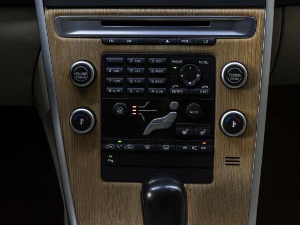 Volvo XC60 I с пробегом 2010 года, цена 1 050 000 рублей, 254142 км, внедорожник, Автокод Объявления