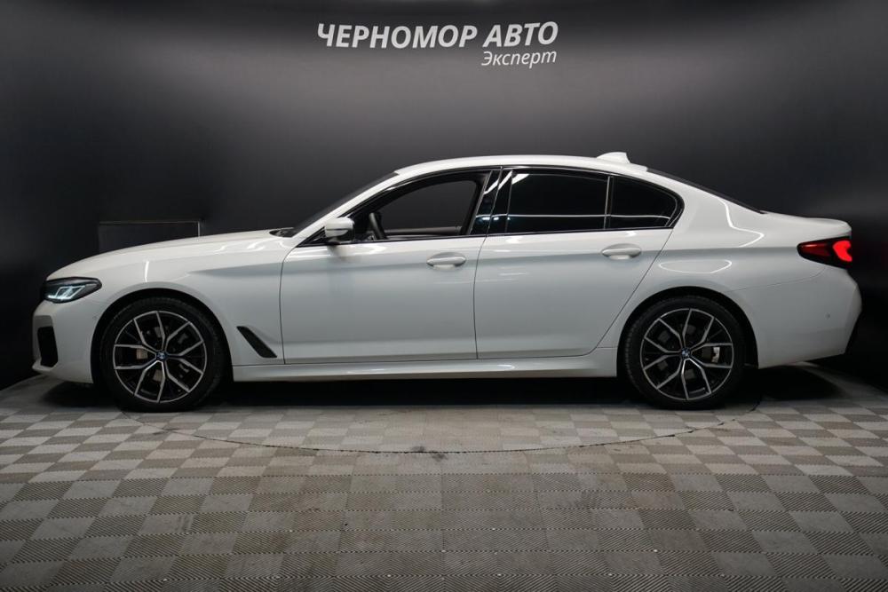 BMW 5 серии VII (G30/G31/G38) Рестайлинг Крым  - изображение 2