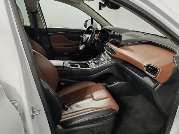 Hyundai Santa Fe IV Рестайлинг с пробегом 2021 года, цена 3 199 000 рублей, 84562 км, внедорожник, Автокод Объявления