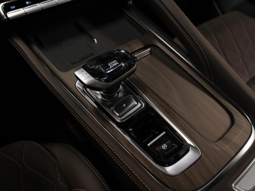 Geely Monjaro I Рестайлинг 2 Москва  - изображение 22