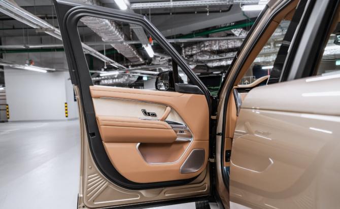 Новый Land Rover Range Rover V 2025 года, цена 36 390 000 рублей, внедорожник, Автокод Объявления