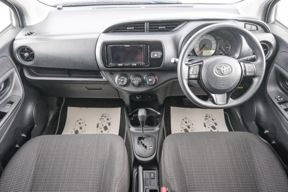 Toyota Vitz III (XP130) Рестайлинг 2 Красноярск  - изображение 11