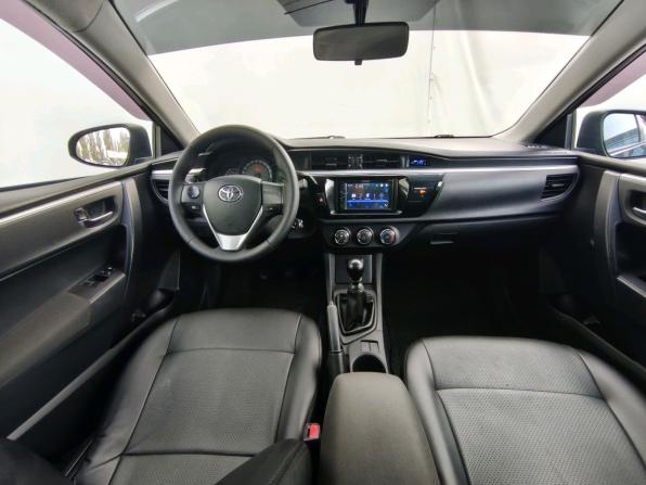 Toyota Corolla XI (E160 E170 E180) с пробегом 2013 года, цена 1 060 000 рублей, 163584 км, седан, Автокод Объявления