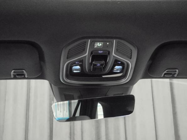 Geely Monjaro I Рестайлинг с пробегом 2024 года, цена 3 699 000 рублей, 13070 км, внедорожник, Автокод Объявления