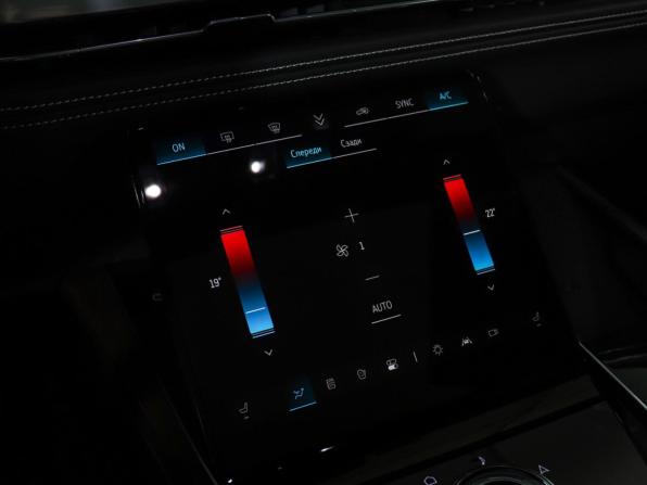 Cadillac Escalade V Рестайлинг с пробегом 2025 года, цена 16 499 000 рублей, 15448 км, внедорожник, Автокод Объявления